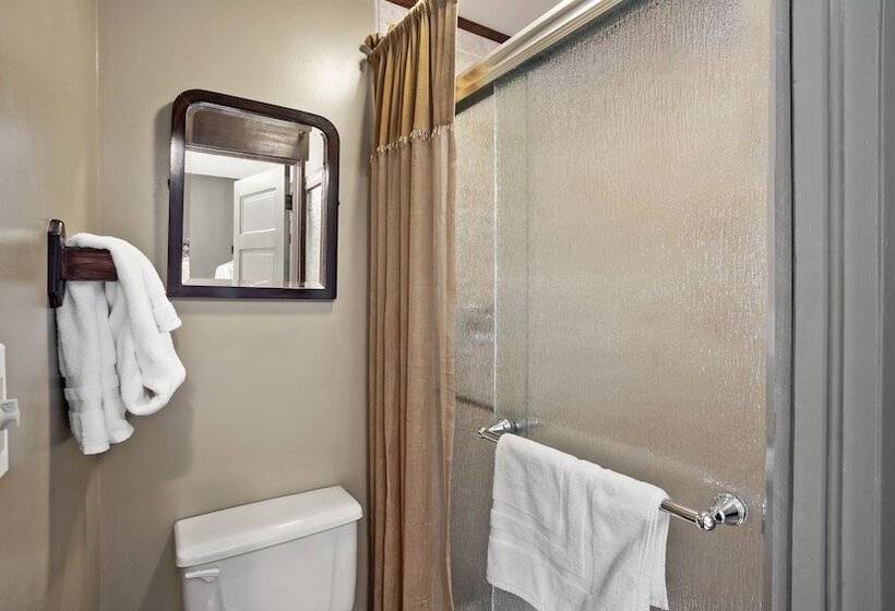 בית מלון כפרי Greenbriar Inn