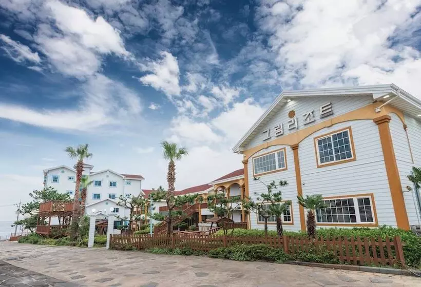 هتل Grim Resort