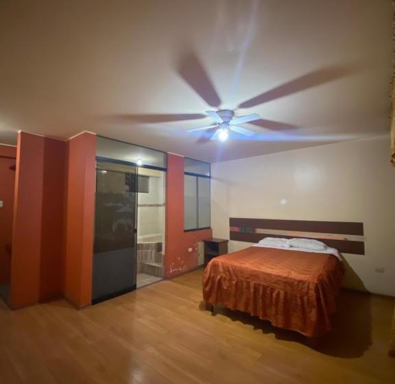 فندق Hostal Chaska