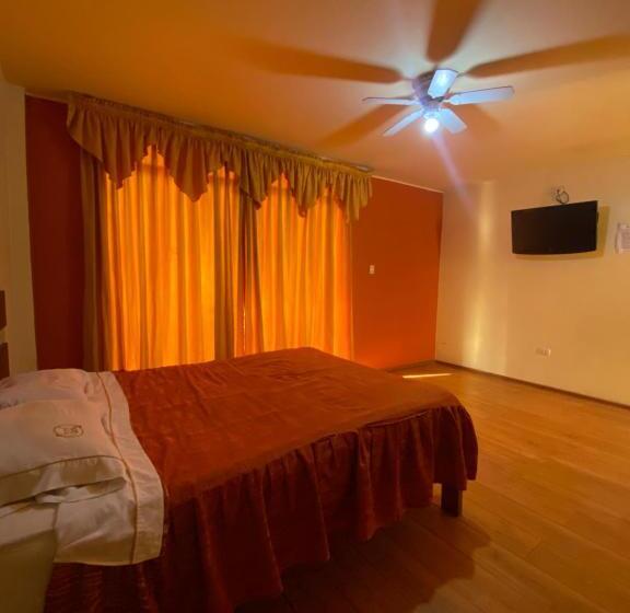 فندق Hostal Chaska