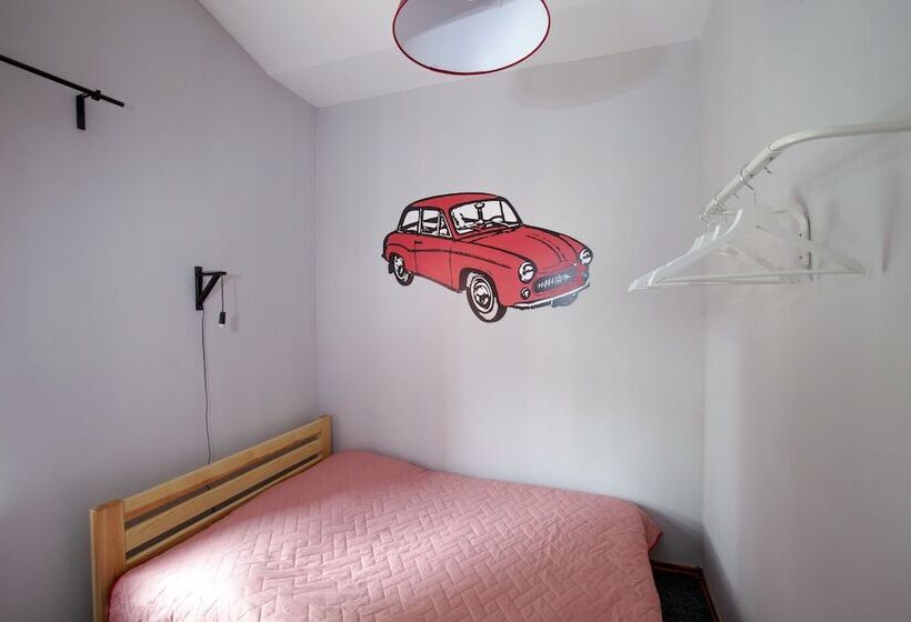 בית מלון כפרי Hostel Cinnamon