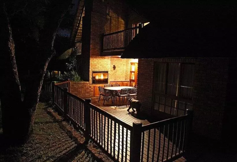 هتل Cambalala   Luxury Units   In Kruger Park Lodge   Serviced Daily, Free Wi Fi