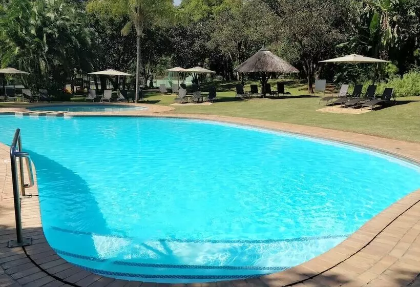 هتل Cambalala   Luxury Units   In Kruger Park Lodge   Serviced Daily, Free Wi Fi
