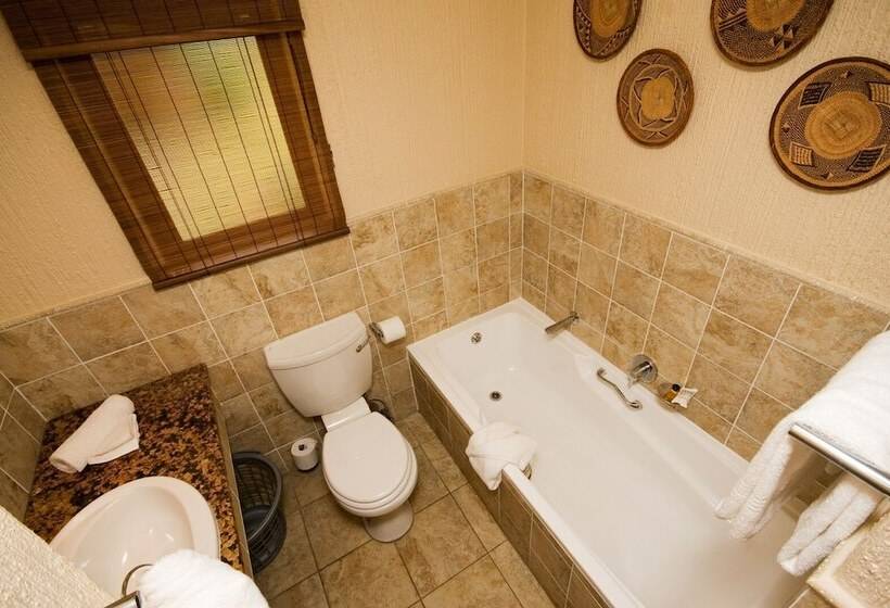 בית מלון כפרי Cambalala   Luxury Units   In Kruger Park Lodge   Serviced Daily, Free Wi Fi