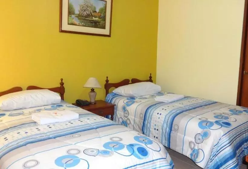 Otel Las Lineas