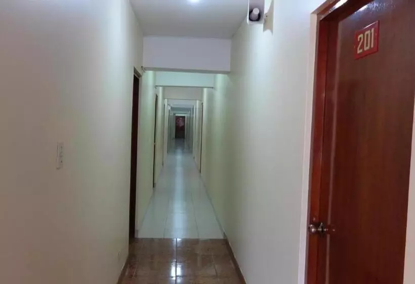 Otel Las Lineas