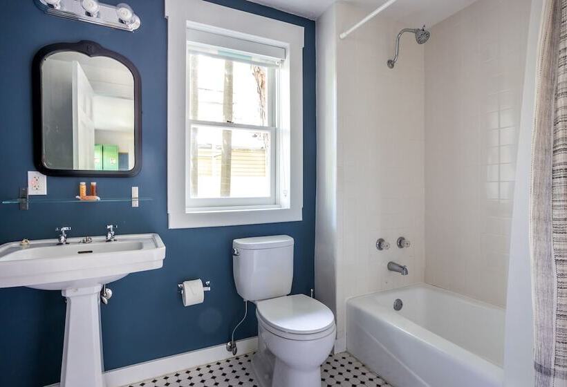 هتل Miami River Inn By Renzzi