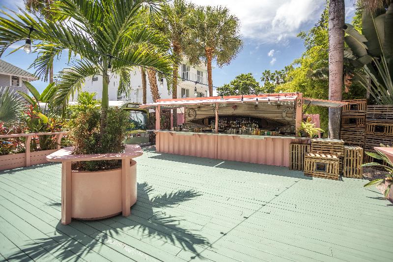 هتل Miami River Inn By Renzzi