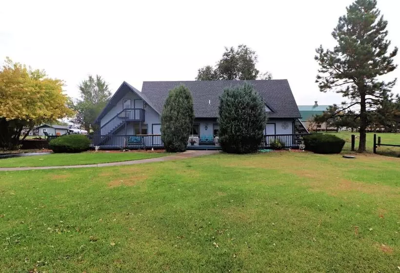 هتل Sweetgrass Inn Bed & Breakfast