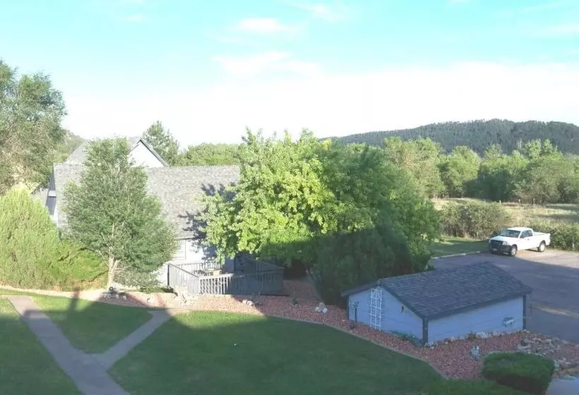 هتل Sweetgrass Inn Bed & Breakfast