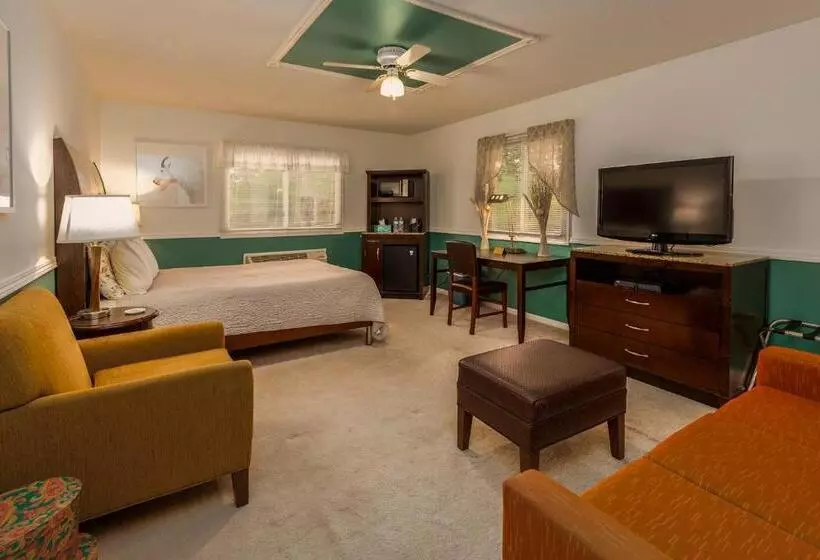 هتل Sweetgrass Inn Bed & Breakfast