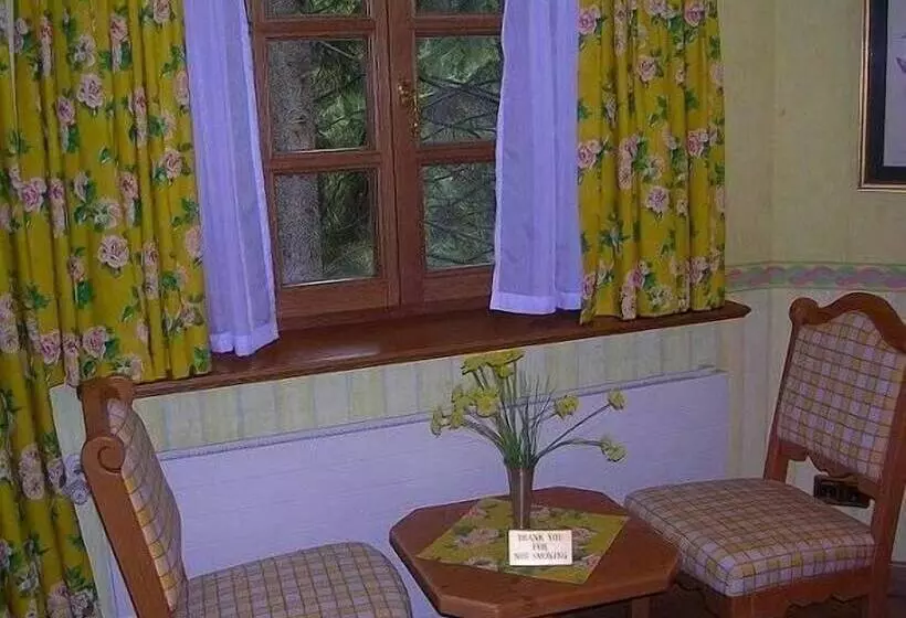 Hotelli Villa Stresov