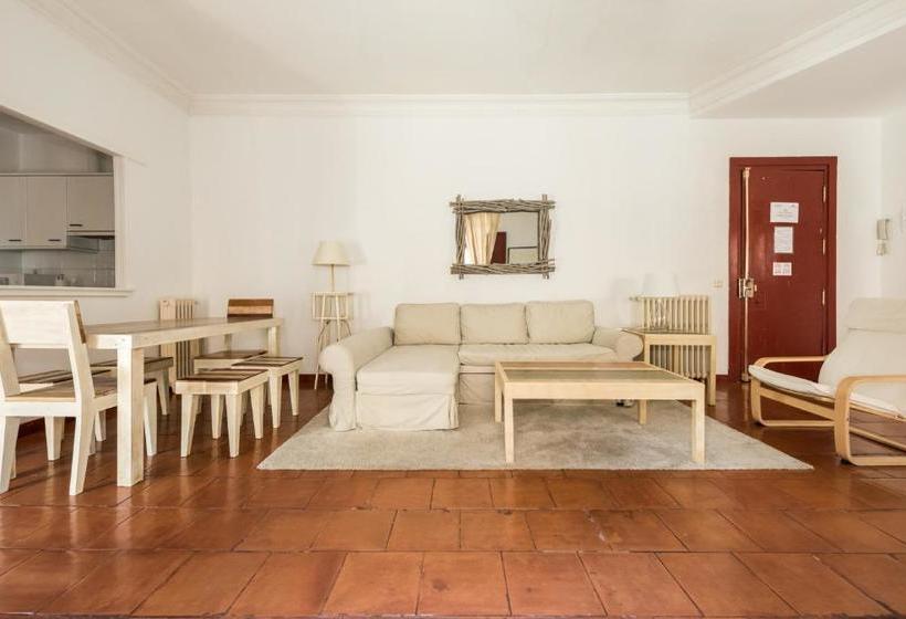 Apartamentos Madrid Centro B