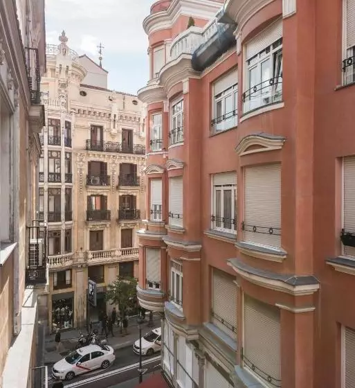 Apartamentos Madrid Centro B