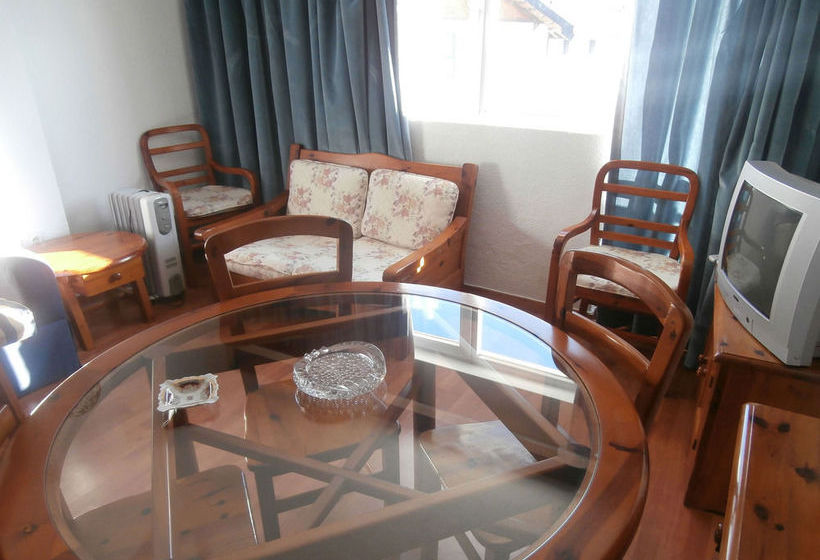 Apartamentos Mont Blanc Asn