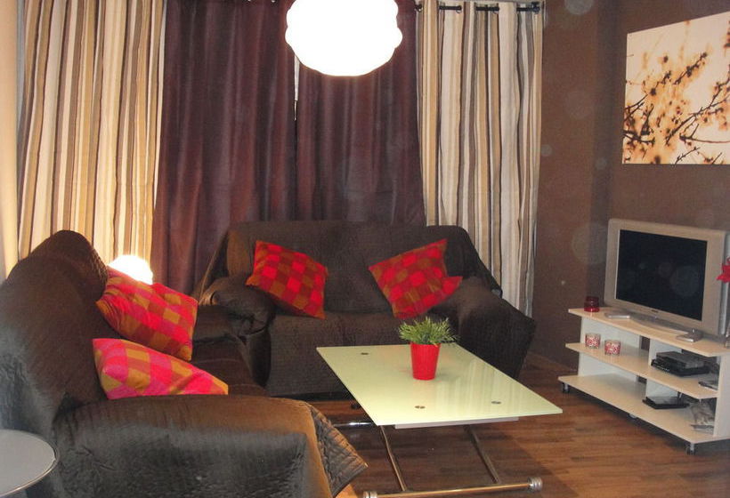 Apartamentos Mont Blanc Asn