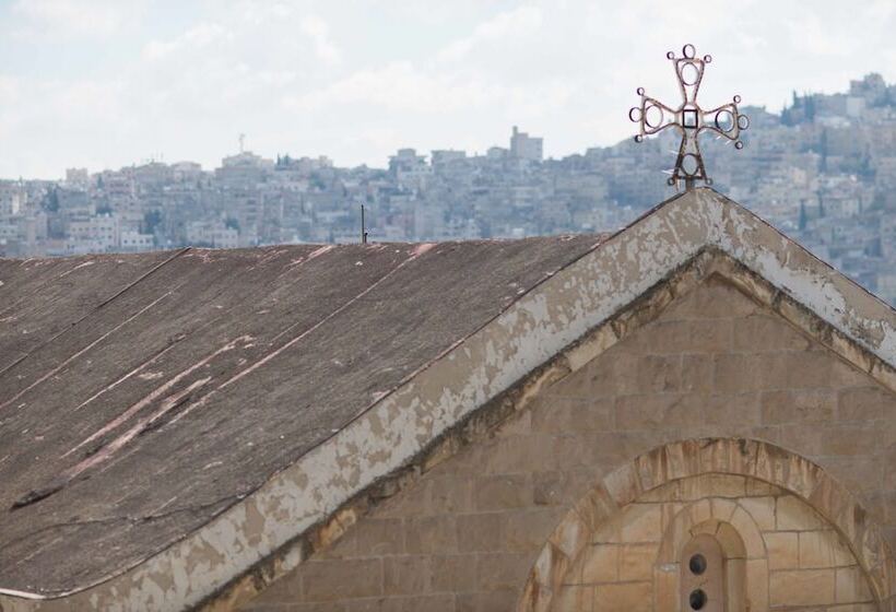 مسافرخانه Hawa Guest House