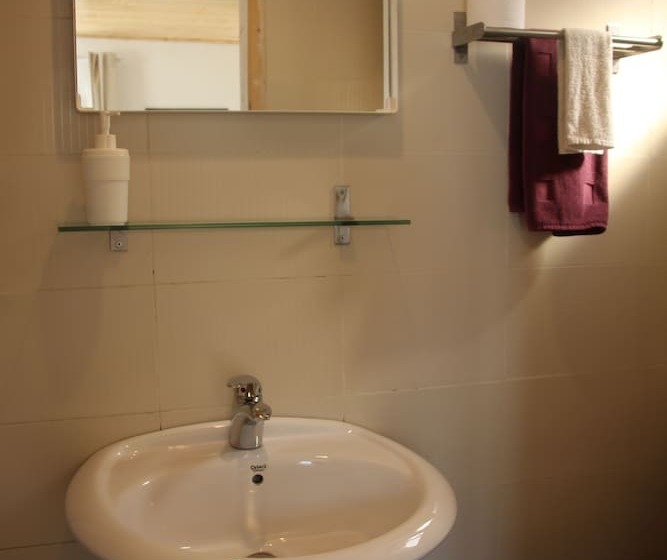 مسافرخانه Hawa Guest House