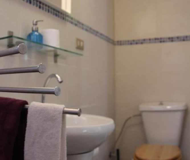 مسافرخانه Hawa Guest House