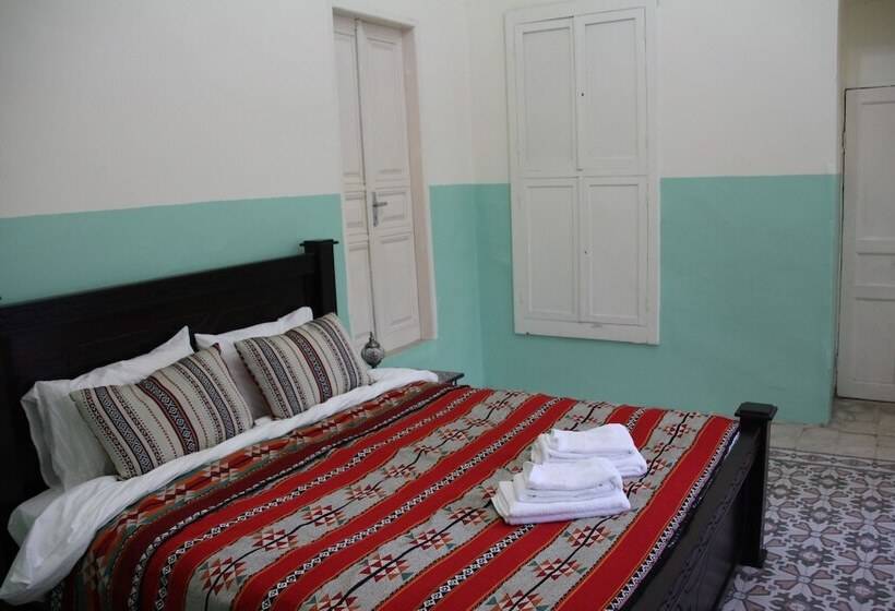 مسافرخانه Hawa Guest House