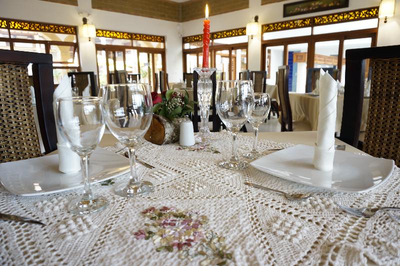 Отель Campanario De La Villa