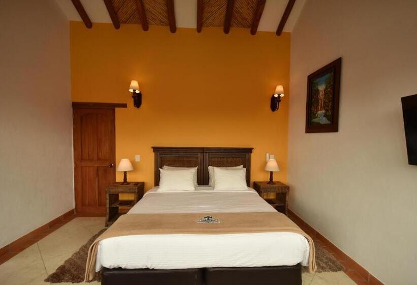 Отель Campanario Real