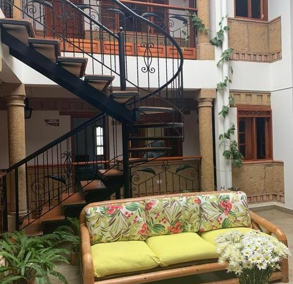 Отель Campanario Real