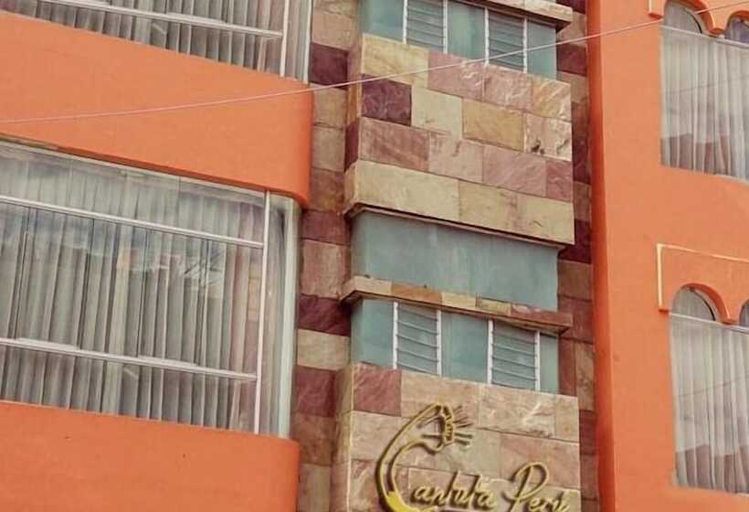 ホテル Cantuta Inn