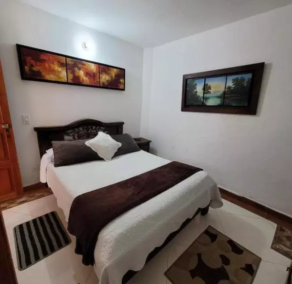 هتل Casa Cantabria