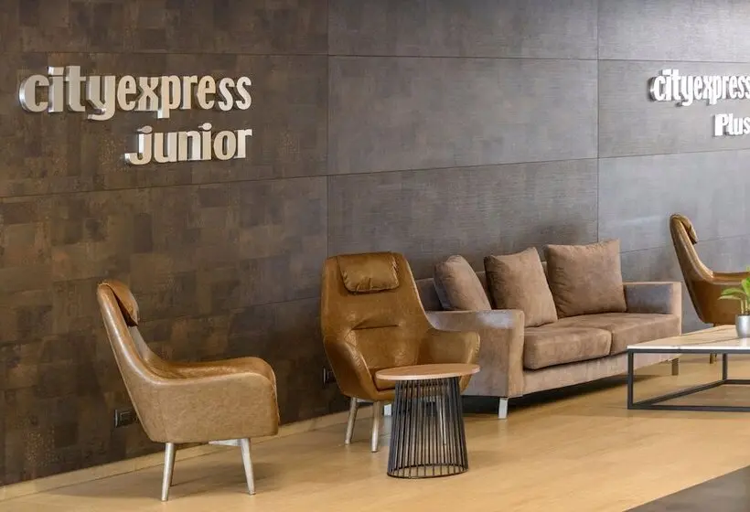 ホテル City Express Plus By Marriott Bogota Aeropuerto
