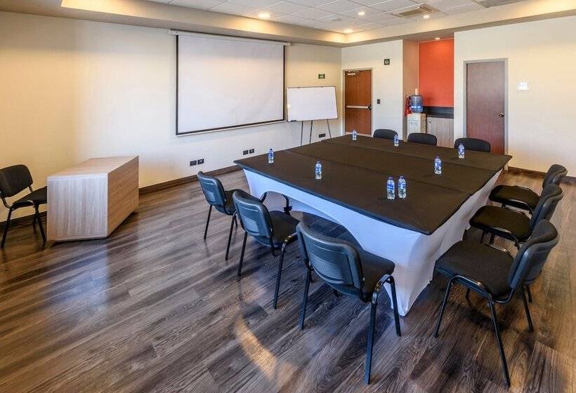 호텔 City Express Plus By Marriott Bogota Aeropuerto