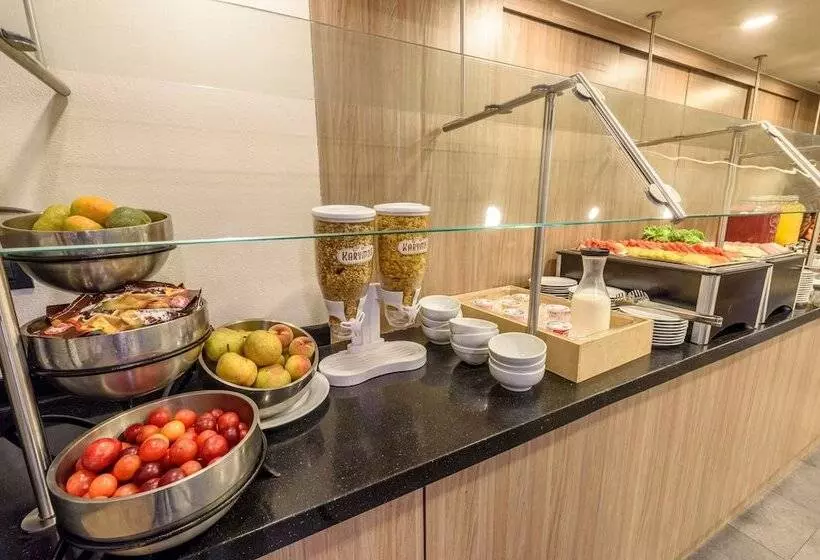 Hotelli City Express Plus By Marriott Bogota Aeropuerto