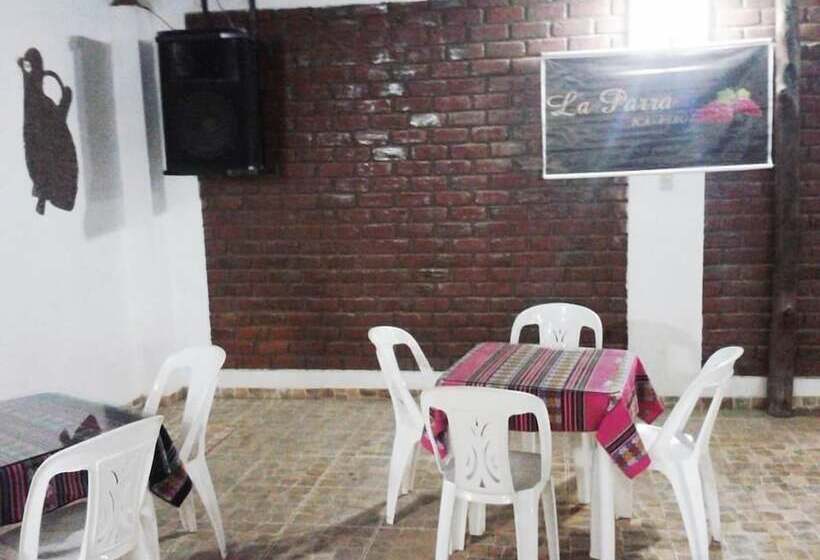 فندق & Restobar Karaoke Garchetti