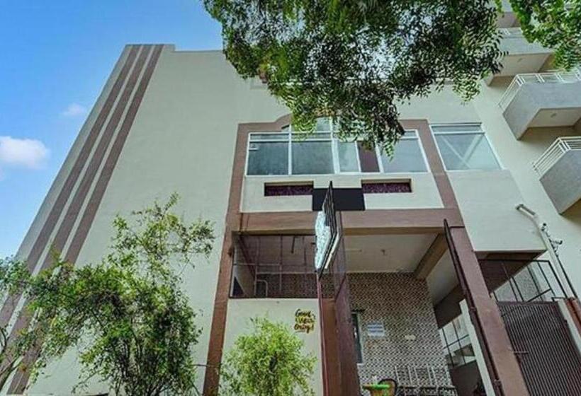 Hotel Fabexpress Good Vibes