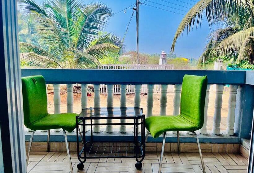 פנסיון Seanest