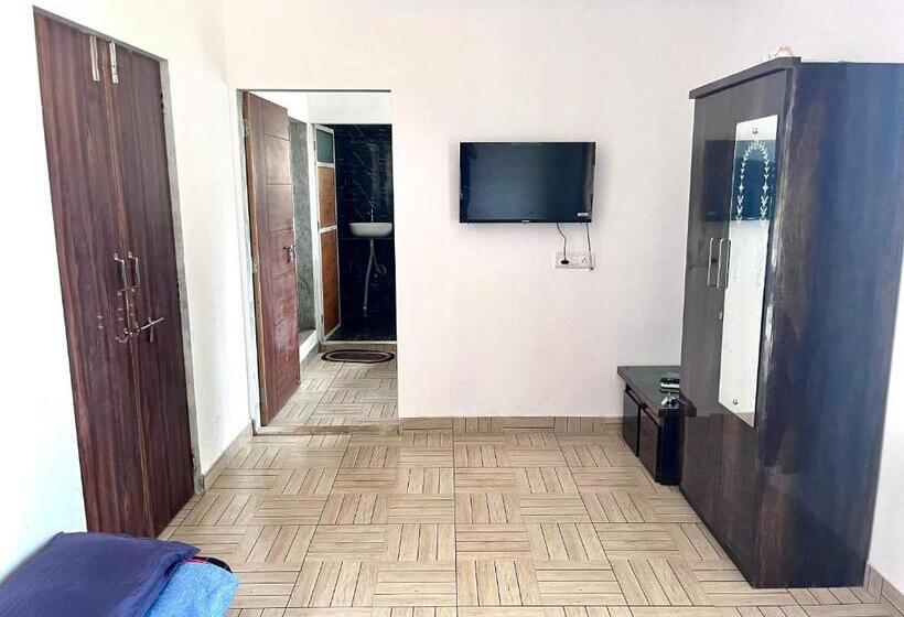 פנסיון Seanest