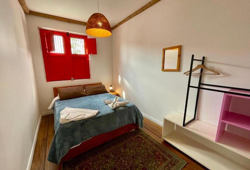 ユースホステル Hostal Tralala Salento