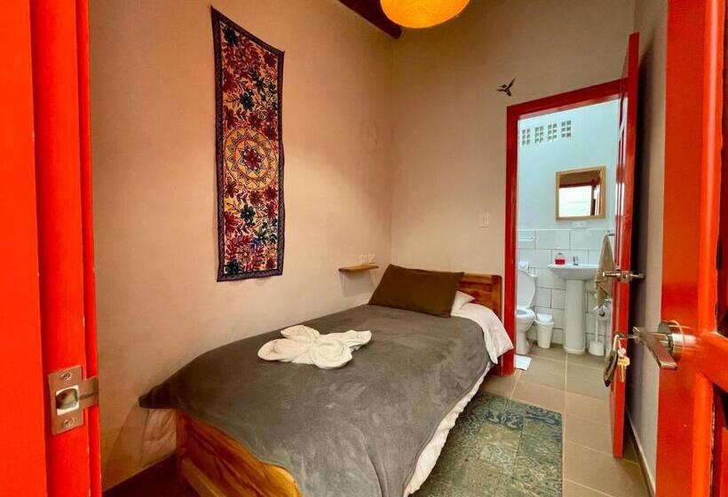 ユースホステル Hostal Tralala Salento