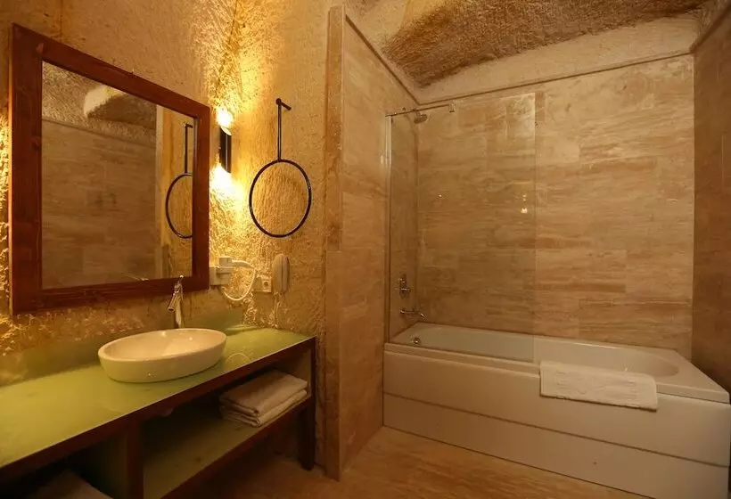Hotelli Acropolis Cave Suite