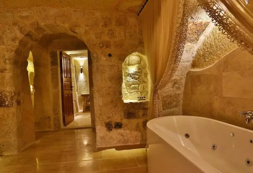 Hotelli Acropolis Cave Suite