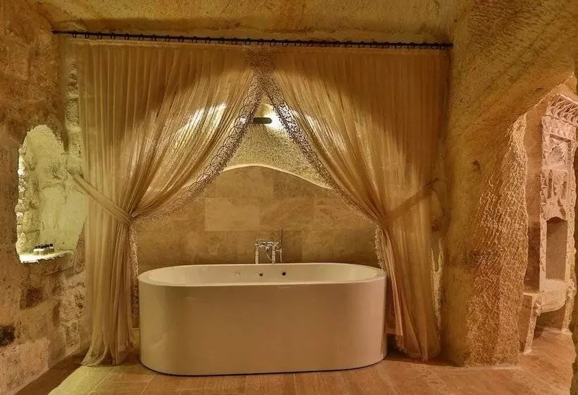 Hotelli Acropolis Cave Suite