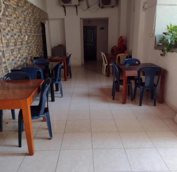 هتل Andalucía Inn