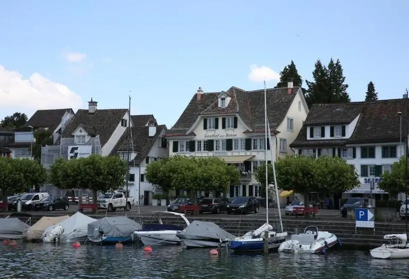 ホテル Gasthof Zur Sonne