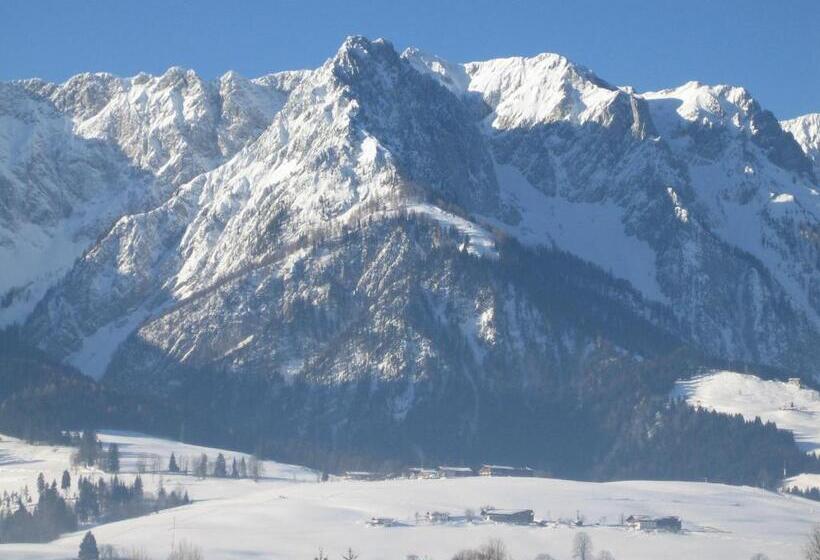 호텔 Gästehaus Fahringer