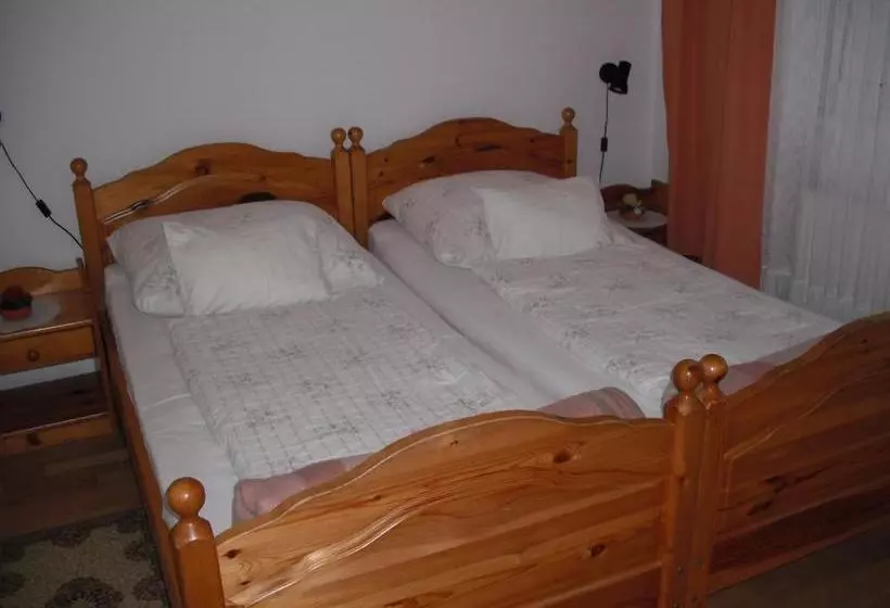 هتل Loft Apartman