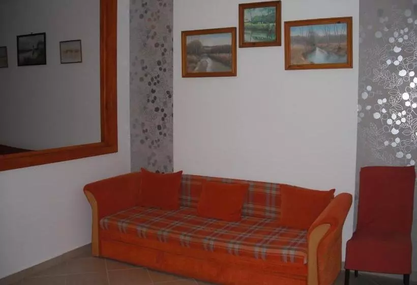 هتل Loft Apartman