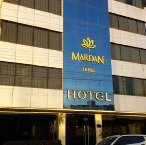ホテル Maper Mardan