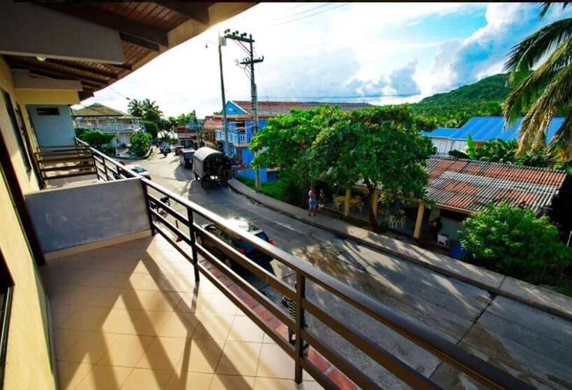 فندق Old Providence