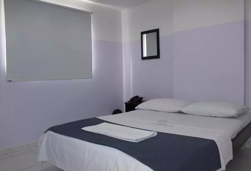 Hotelli Oviedo Real