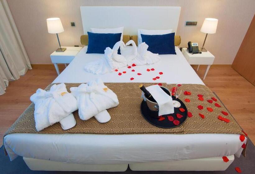 فندق Parque Serra Da Lousa